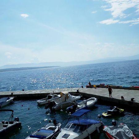 Apartments And Rooms Haludovo - Ribarsko Selo มาลินสกา ภายนอก รูปภาพ