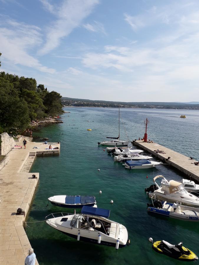 Apartments And Rooms Haludovo - Ribarsko Selo มาลินสกา ภายนอก รูปภาพ