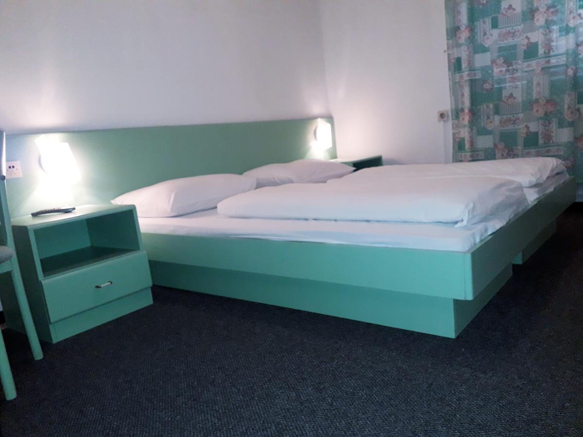 Apartments And Rooms Haludovo - Ribarsko Selo มาลินสกา ภายนอก รูปภาพ