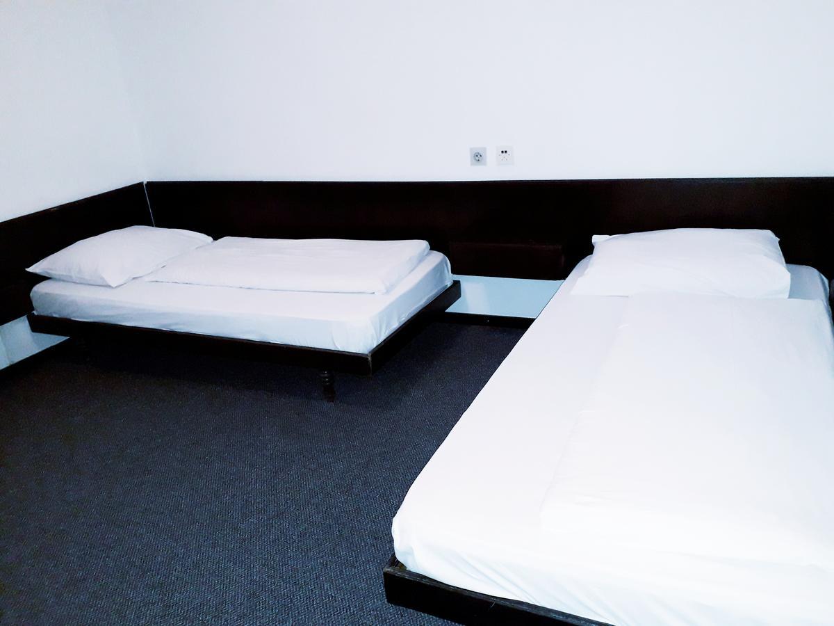 Apartments And Rooms Haludovo - Ribarsko Selo มาลินสกา ภายนอก รูปภาพ