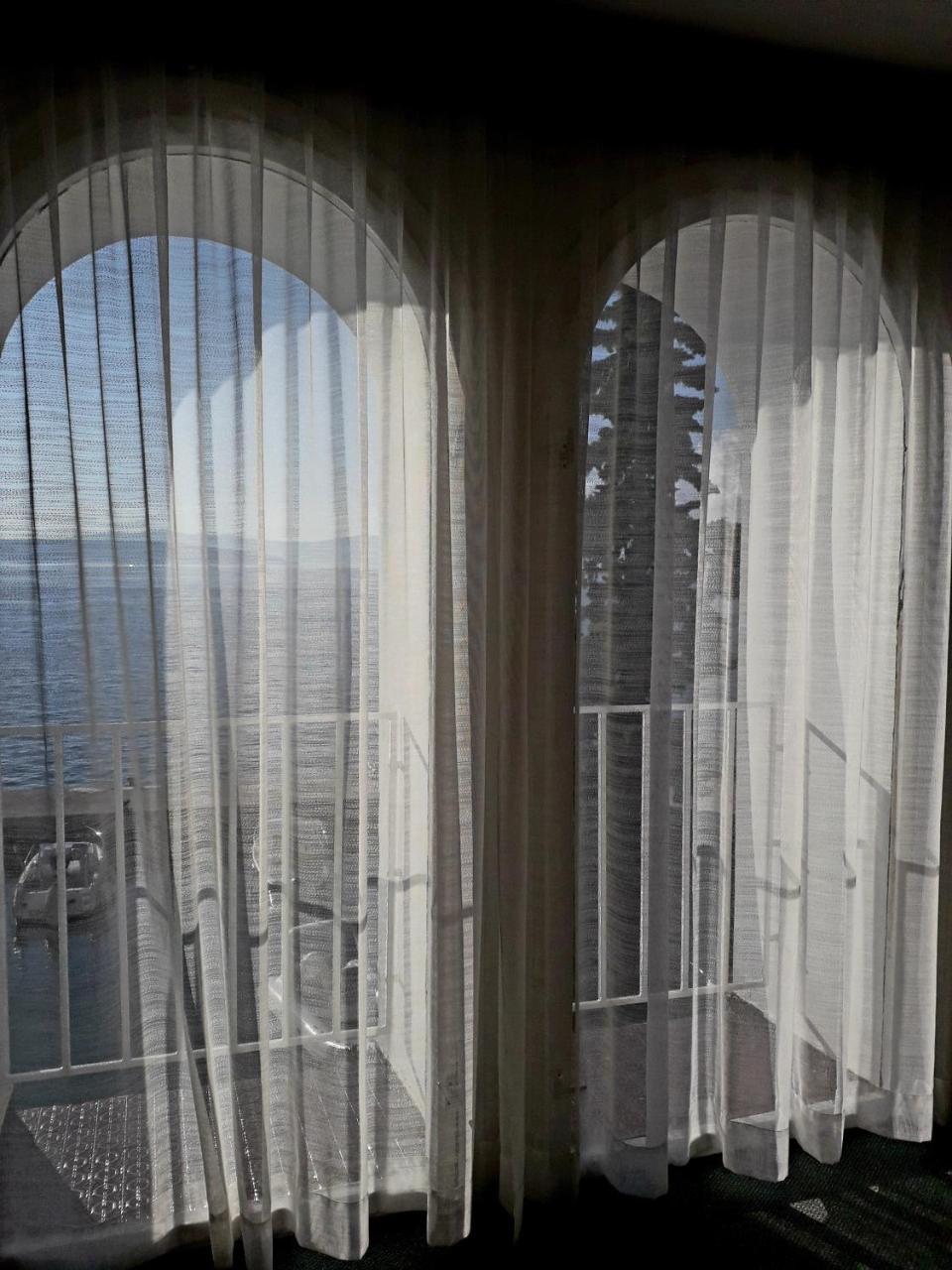 Apartments And Rooms Haludovo - Ribarsko Selo มาลินสกา ภายนอก รูปภาพ